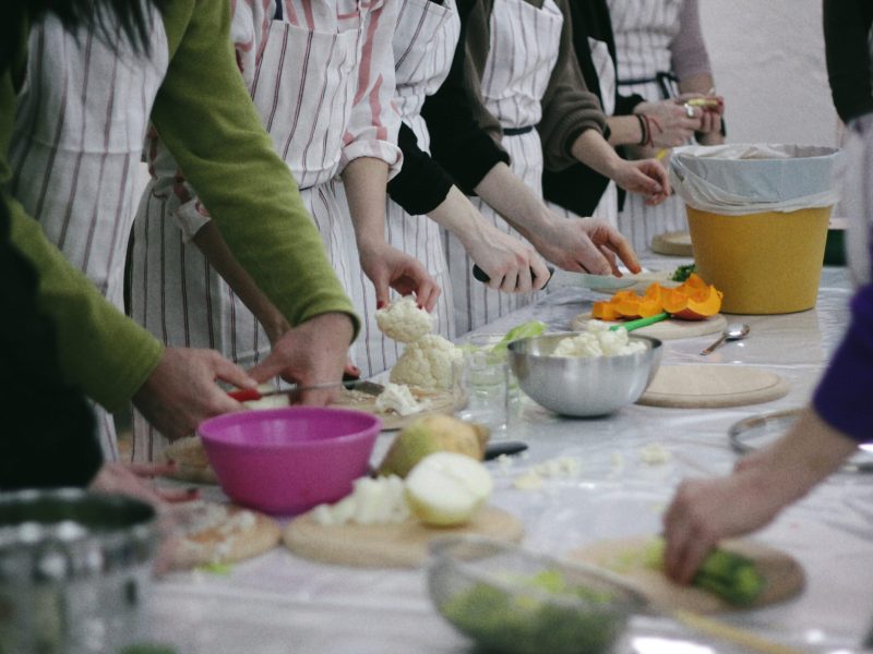 Kuhanje z ljubeznijo: Celota je večja od posamezne sestavine / Foto: Ramaida Osim